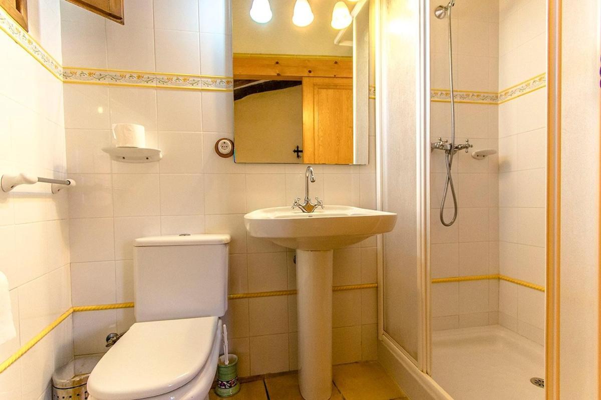 Catalunya Casas Country Chateau For 22 Persons - Close To Sitges! Les Masuques Exterior photo